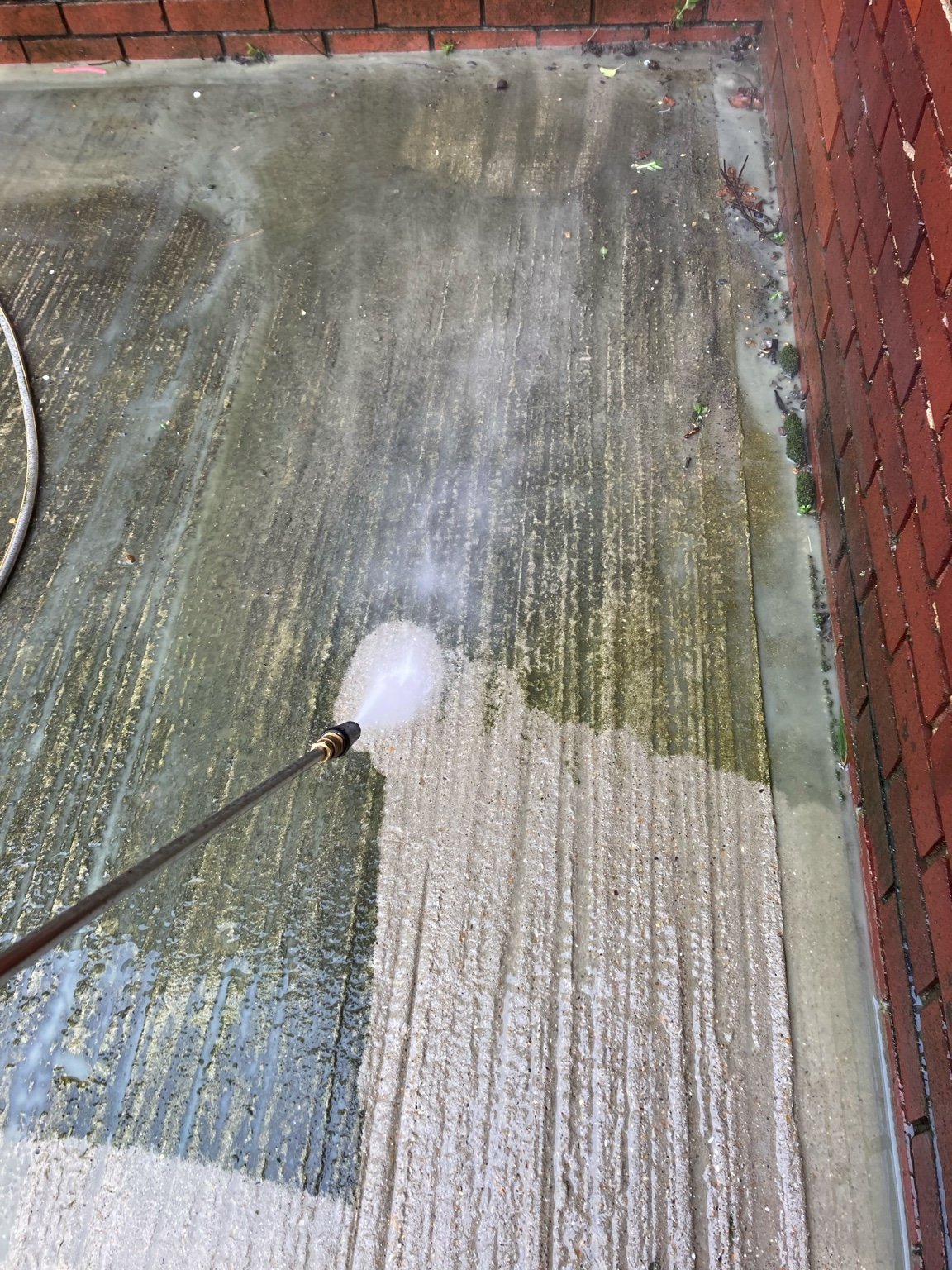 Pressure washing concrete